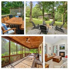 Family Screened Porch with Swing Fire Pit Grill and Deck