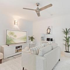 Cozy Stay near Cairns Esplanade