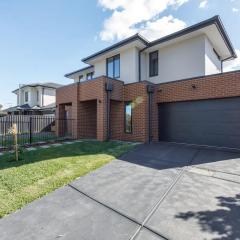 Modern Comfort in Avondale Heights Family Home