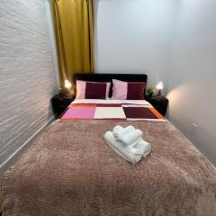 2 Bedroom Modern Unit in Central Manhattan