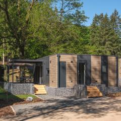 Sauwer Lodge - Your Cozy Getaway for 6