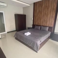 Semilang House