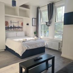 Cozy Pod - Northumberland Park - North London