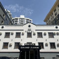 Grand Zamin Hotel