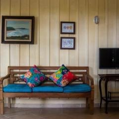 Casa charmosa e pé na areia na Ilha do Mel - Nova Brasília