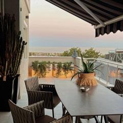 Sea View Residence by MD