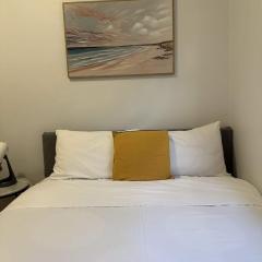 Homely Private Double Room in Marsfield - Well-Connected Suburb Shared Bathroom