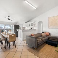 Ivy's at Glenelg Central - A Cosy Family Stay