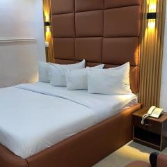Quarters Inn & Suites Ikeja
