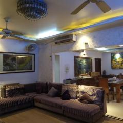 Luxury Furnished apartment 3400sq