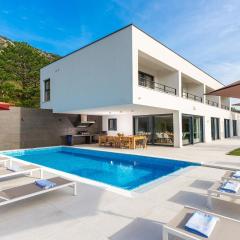 Villa Adria Blue by Villas Holiday