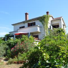 Apartment Zoja
