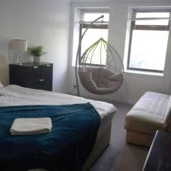 gourock blissful apartment with 3 bedrooms
