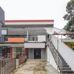 SPOT ON 94730 The Chatter Place Dipatiukur