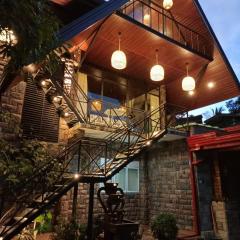 Villa Mount View