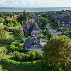 Watthüs Morsum mit Kamin und traumhaftem Garten