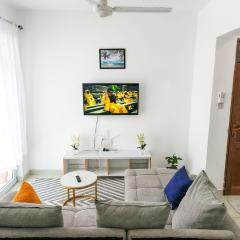 Waymore Stay Cozy & Modern stylish1BR House
