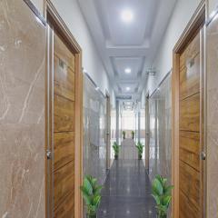 Super Capital O Srinika Inn