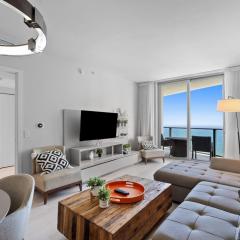 Picturesque Beachfront Condo - LOVELY 2BD and 2BA APT WITH DIRECT OCEAN VIEW