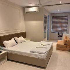 Swarn Hotel