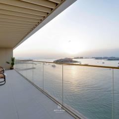 Beachfront 2B with Stunning Sea and Sunset Views Grand Bleu