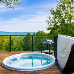 Modern Catskills Escape w Open Living Steam Shower Fireplace Hot Tub w Mountain Views Minutes from Woodstock Trails Suncliff Vista