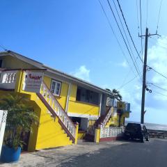 Rainbow Beach Apartment