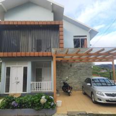 Apex villa