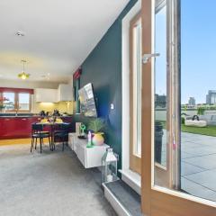 Penthouse Botanica- Wyndale Signature Stays