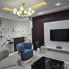 Beach View Shortlet Apartment With Pool Ajah Lekki Lagos
