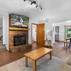 Ideal location Shared Pool & Near Dollywood