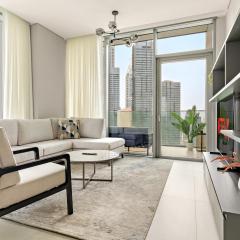 VayK - Elegant 2BR in LIV Marina with Luxury Amenities