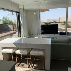 Boutique studio retreat but No unmarried couples allowed