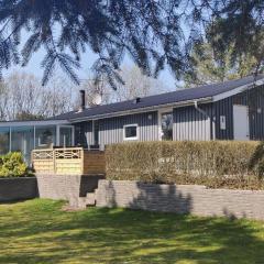 8 person holiday home in Farsø-By Traum