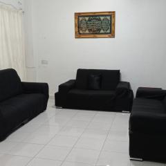 Eyna Homestay