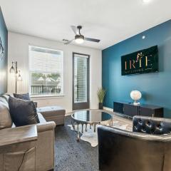 IRIE Living Brand New Lux 2BR Min Grand Park