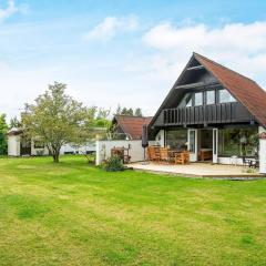 5 person holiday home in Væggerløse