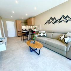 Lake and Trail, Free Parking, Near Nature and City