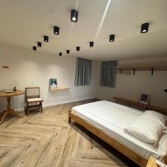 Niari Apartment 7 in old Batumi