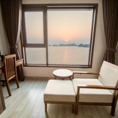 Paradise Hotel - Pool , Sky Lounge , Gym - Massage & Wellness