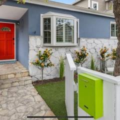 Chic Venice Beach Bungalow Steps from the Canals & Beach