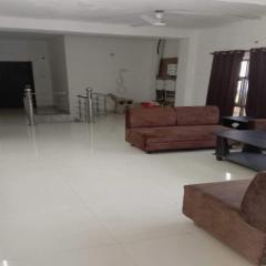 SPOT ON Hotel Deepak Palace