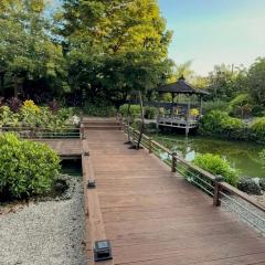 Exclusive Lake Tiny House in Beautiful Japanese Garden