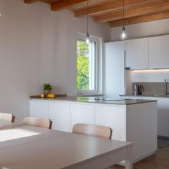 Garda Lake Panorama Villa with Garden & BBQ