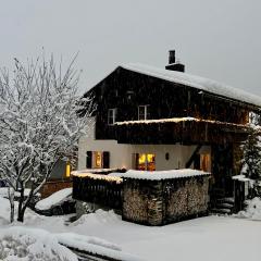 WEF Central Luxury Mountain Chalet - Sauna, Fireplace, Panoramic Views & Private Apartment Included