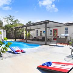 Tropical Pool Oasis Minutes From Tampa Bay Beaches