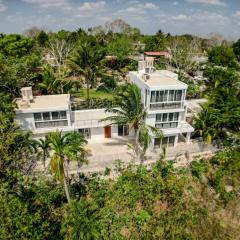 Spacious Lake House with Pool and Fire Pit near Lagoon in Xul-Ha, Quintana Roo