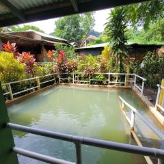 Tia's Bamboo Cottages Restaurant, Bar & Sulphur Spa