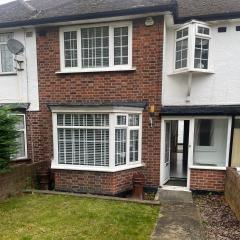 3 Bedroom House Kingston upon Thames