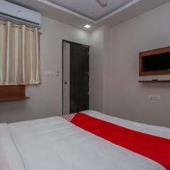 Super Hotel O Varcity Phi Premium Pavilion ,Above HDFC Bank ,Near Anjaneya Temple Madiwala, Hosur Main r